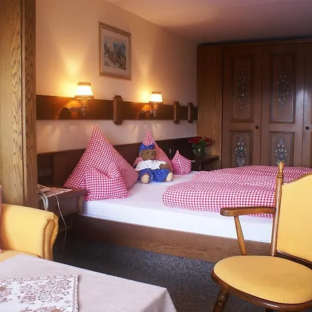 Berghotel Maderhalm Garni Guest house
