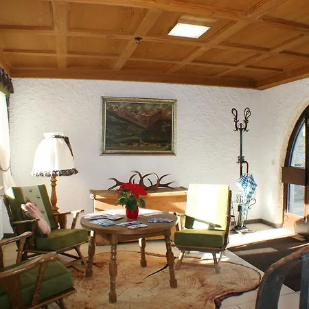 Berghotel Maderhalm Garni 3*