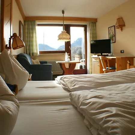 Berghotel Maderhalm Garni 3*