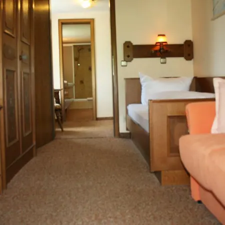 Berghotel Maderhalm Garni