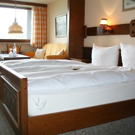 Berghotel Maderhalm Garni Guest house