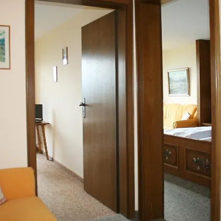 Berghotel Maderhalm Garni 3*