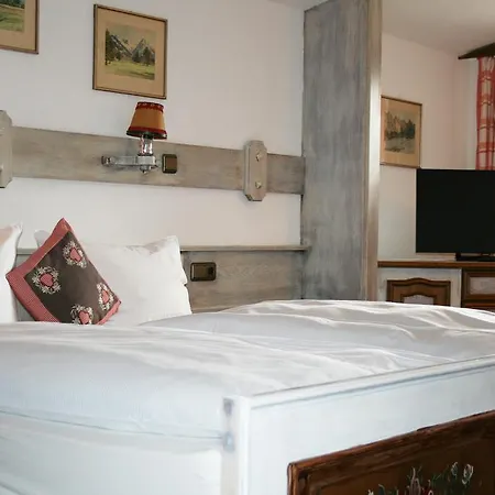 Berghotel Maderhalm Garni Guest house Oberstdorf