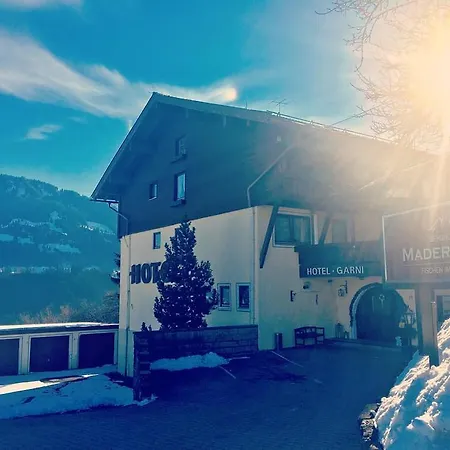 Berghotel Maderhalm Garni 3*