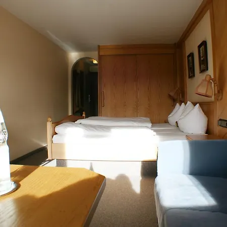 Gasthof Maderhalm Garni 3*