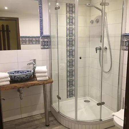 Maderhalm Garni Pensionat 3*